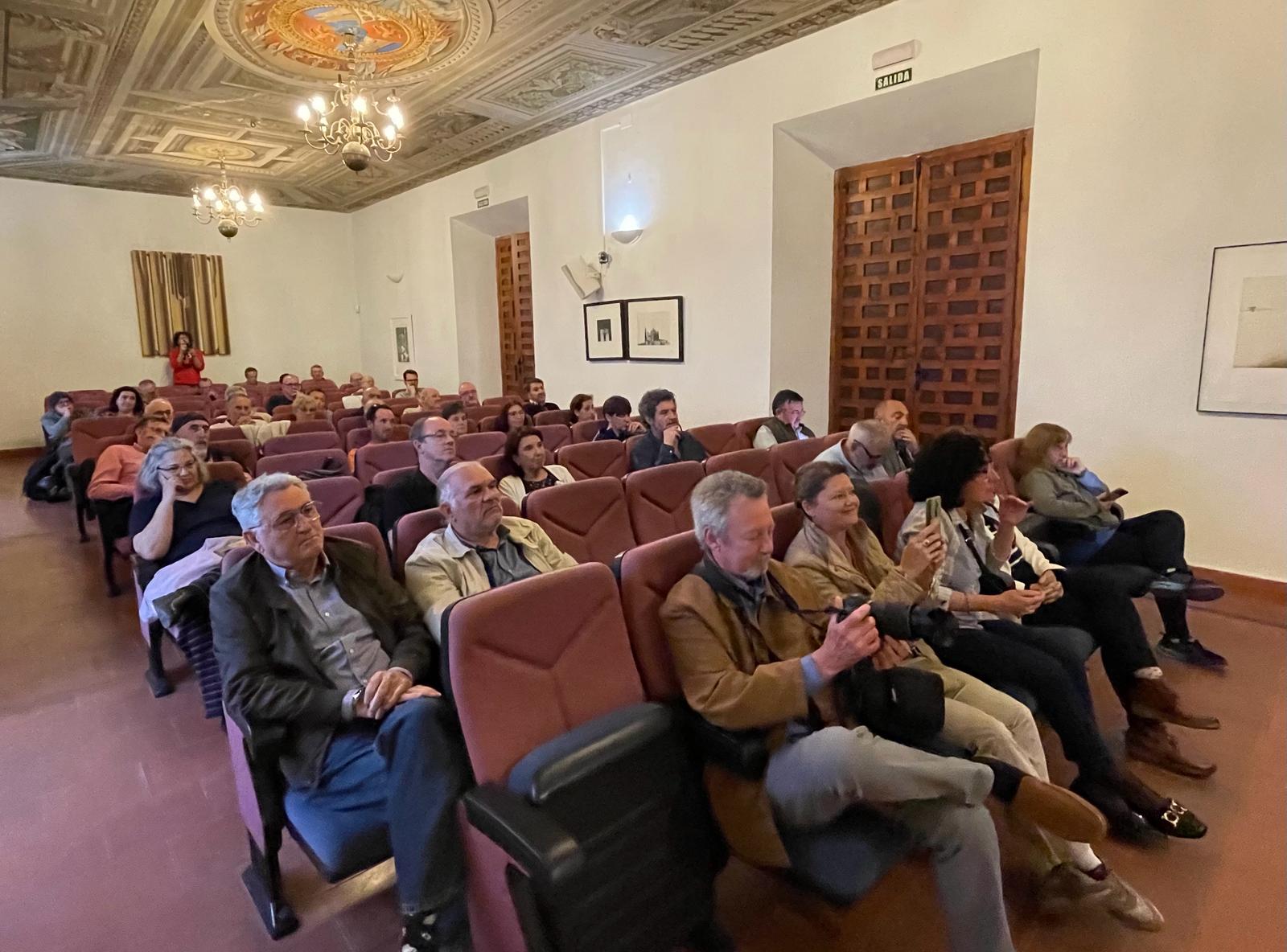 Asamblea constitutiva del Centro de la Fotografía en Málaga